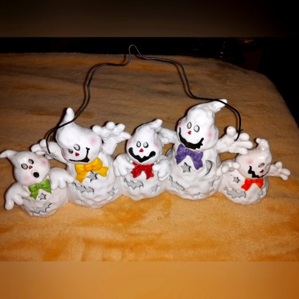 Holloween Ceramic Ghost decor - Picture 1 of 3